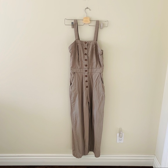Japna Jumpsuit - Picture 4 of 6